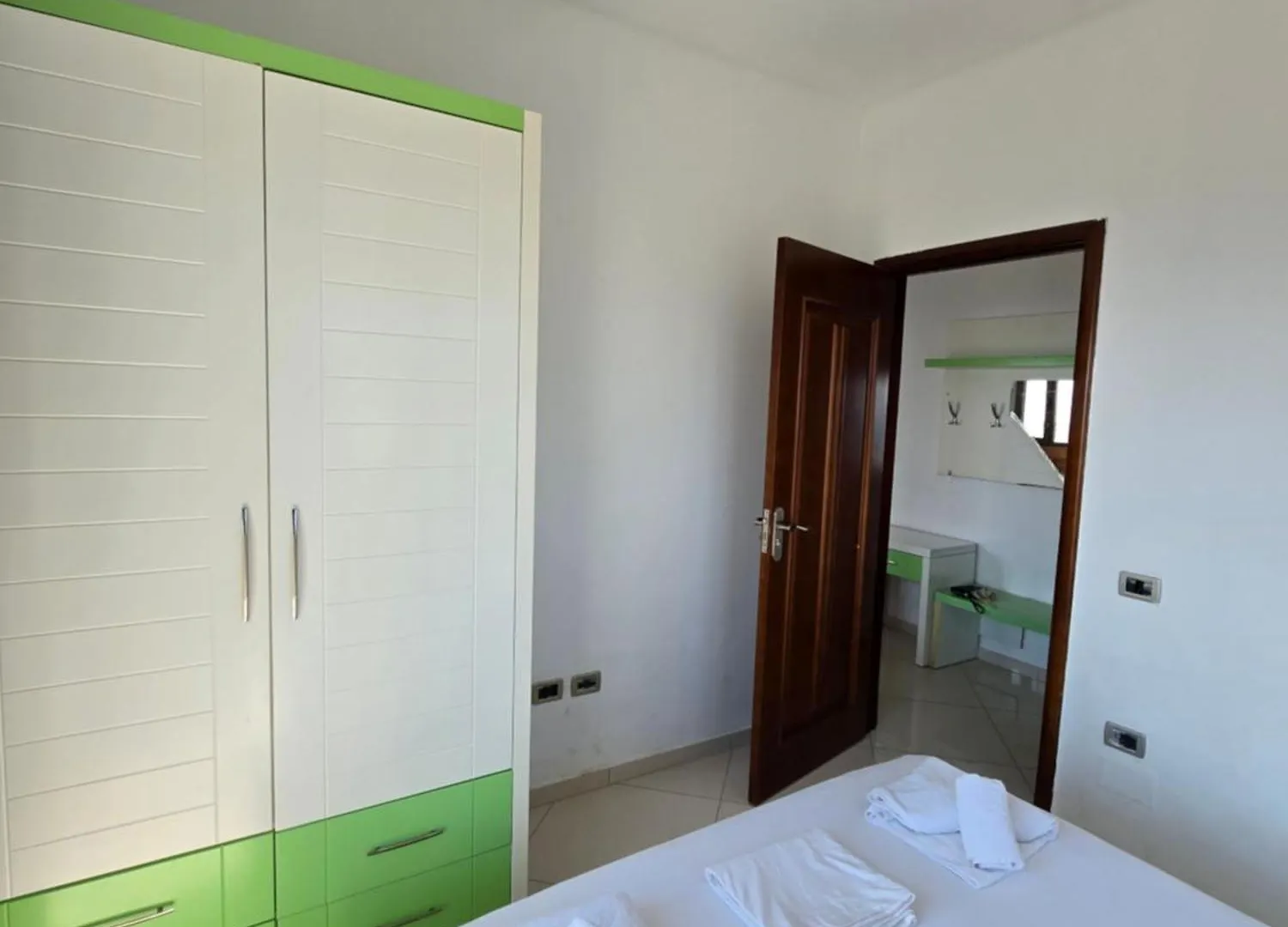 Mare Vista Apartments Drymades Dhërmi 0*,